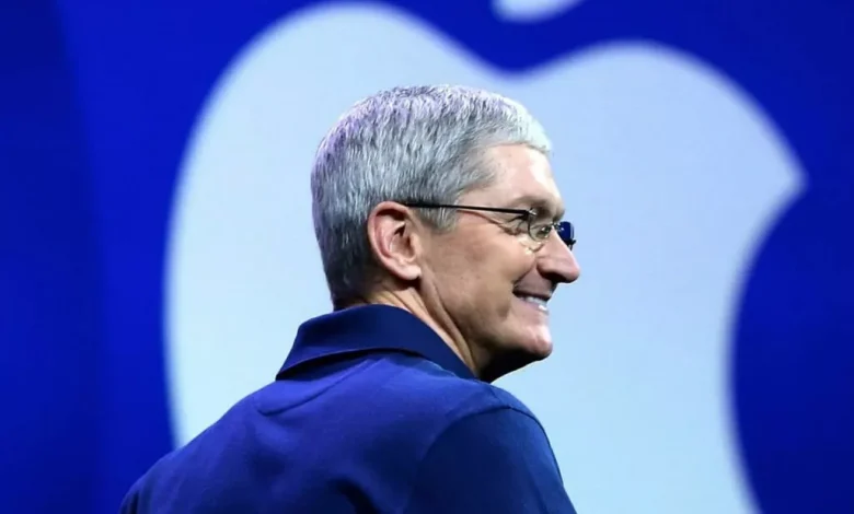 تیم کوک: اپل به توسعه هوش مصنوعی مولد پرداخته و سرمایه‌گذاری کرده است